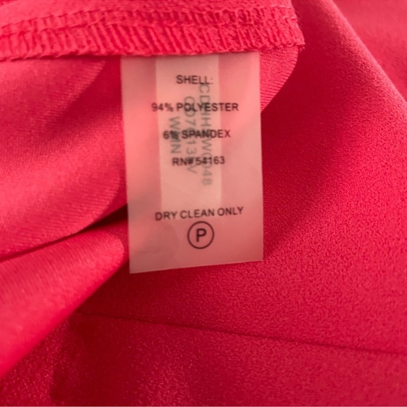 Calvin Klein - Picture 3 of 3